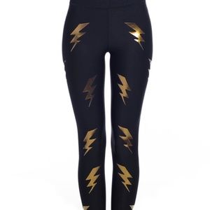 Ultracor Like New Silk Bolt Legging Size Medium